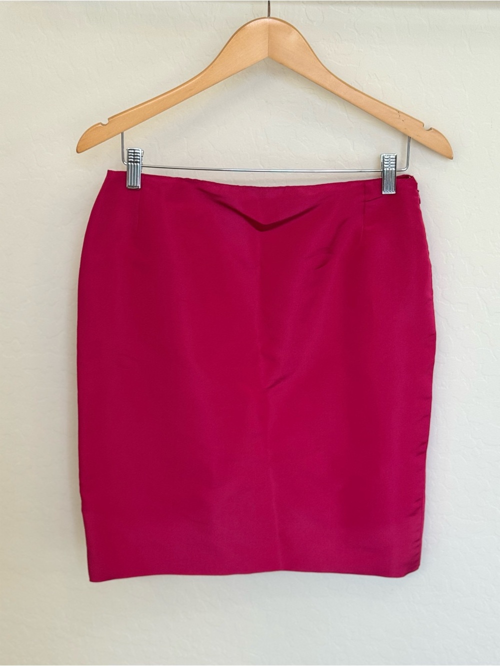 Vintage Oscar de la Renta Fuchsia Silk-Satin Pencil Skirt Size 10 USA Made